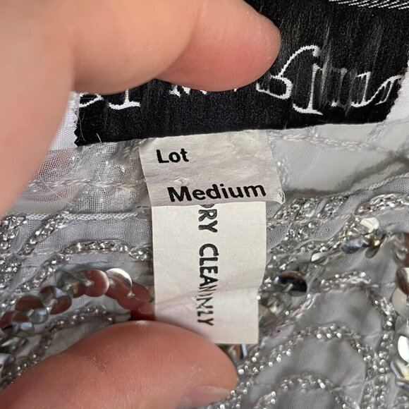 St. MARTIN Silver Wavy Sequin Crop Top Dolman Sleeves Glam Retro Disco Party Med - Picture 10 of 16